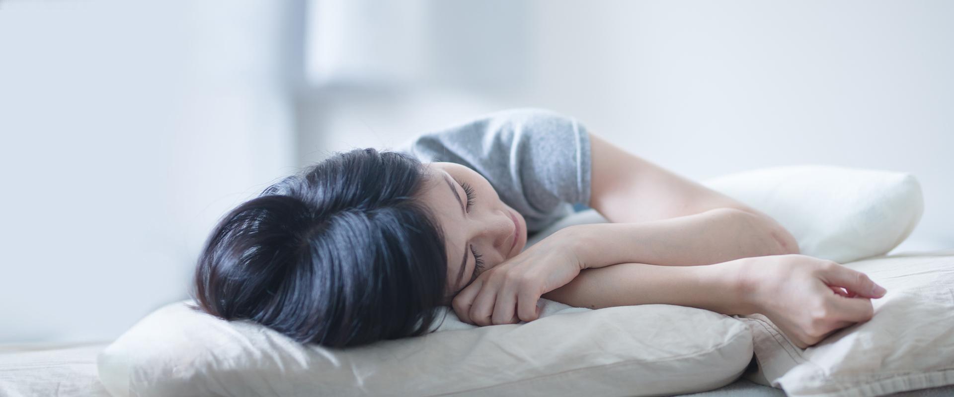 How To Fall Asleep Quickly [Expert Tips] Sealy