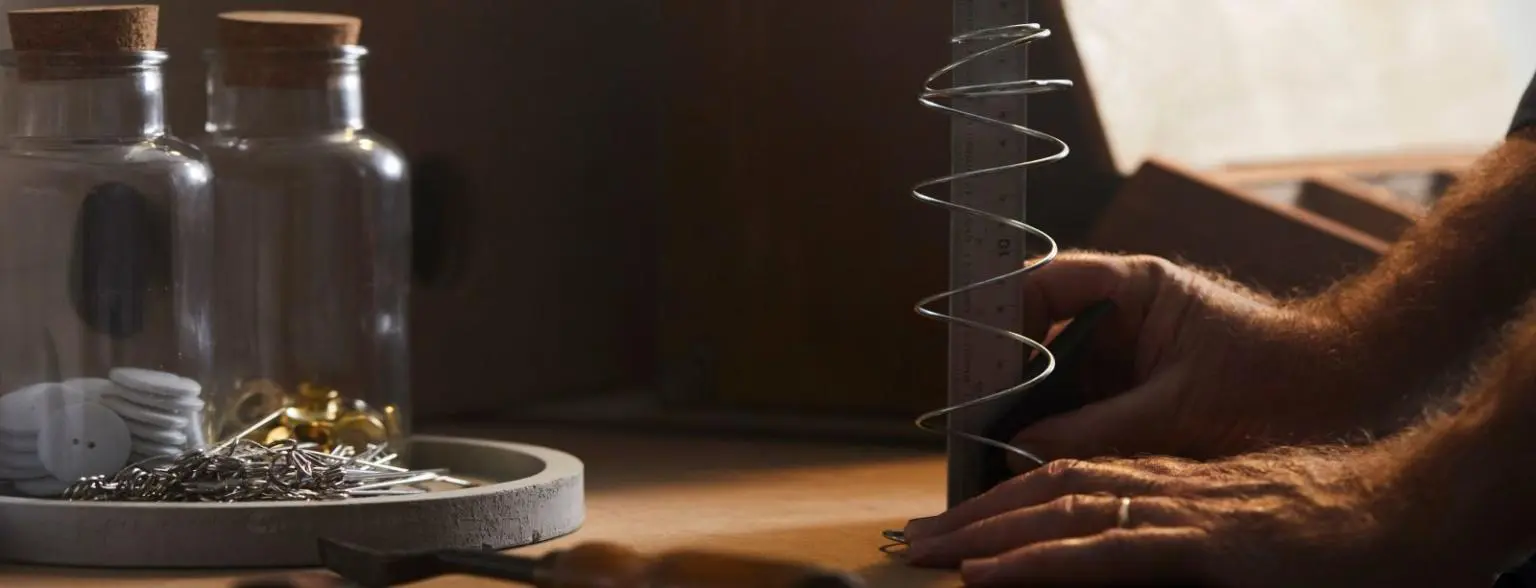 Measuring bed spring